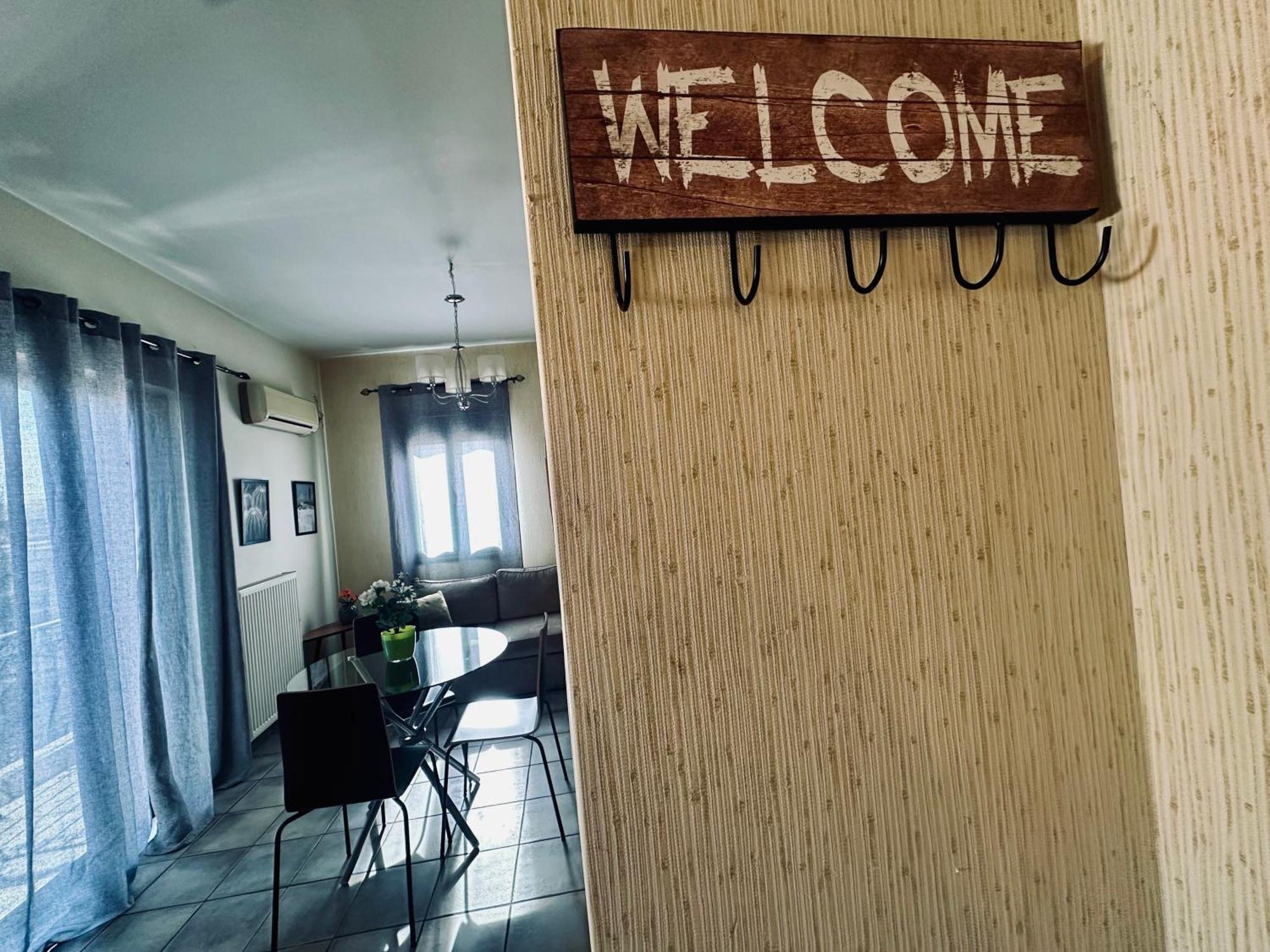 Cozy Apartments Mc Queen เอเธนส์ ภายนอก รูปภาพ